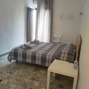 Bed & Breakfast Airport Bagno Privato In, Katánie